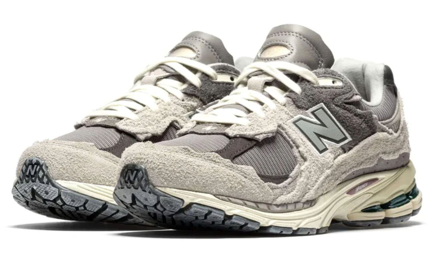 New Balance 2002r Protection Pack Rain Cloud