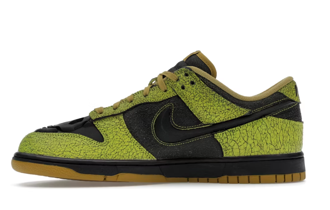 Nike Dunk Low GS Halloween Skull