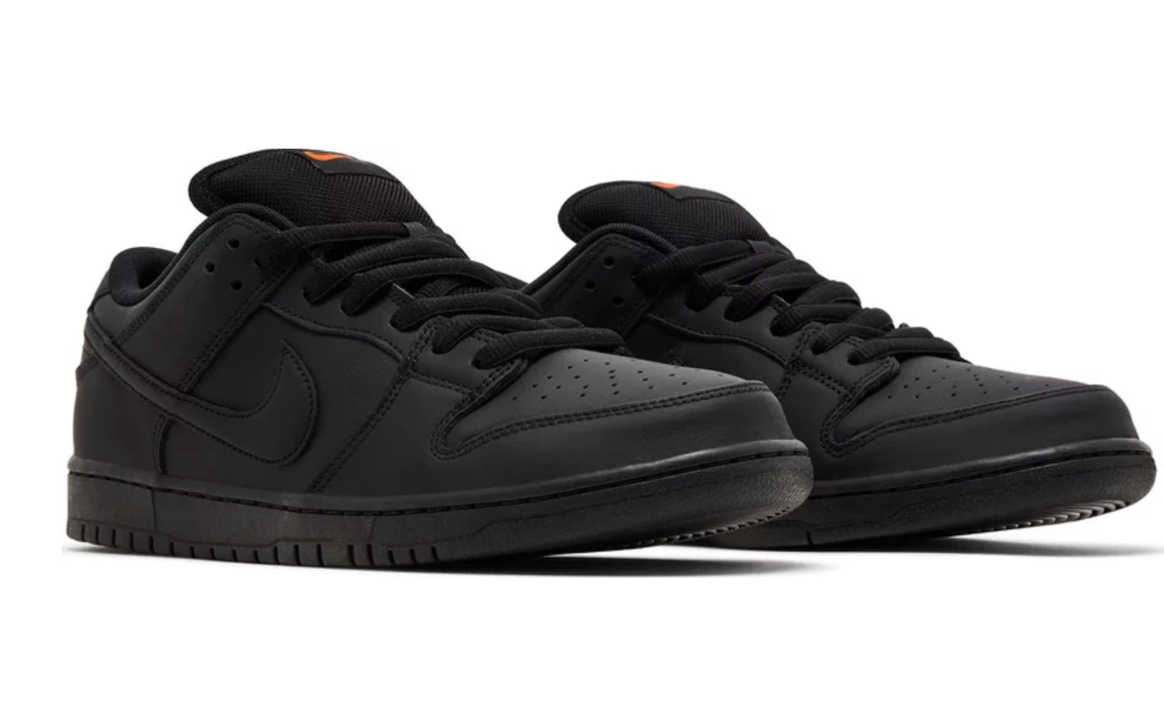 Nike SB Dunk Low Pro Triple Black