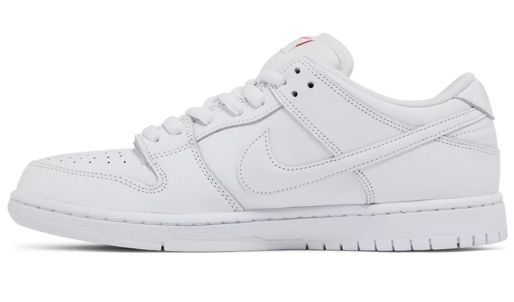 Nike SB Dunk Low Pro Triple White